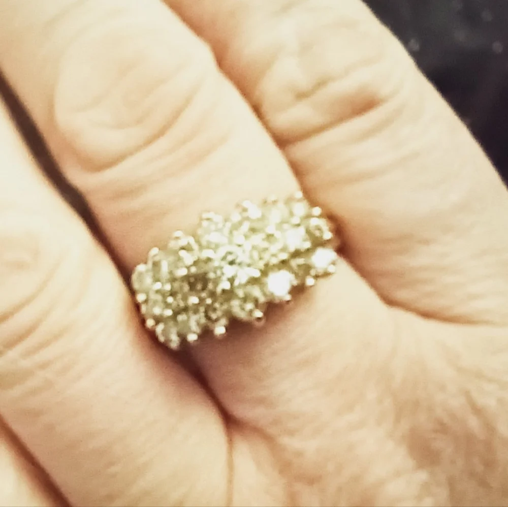 VINTAGE 14k yellow gold diamond ring. size 10.5 - Picture 2 of 3